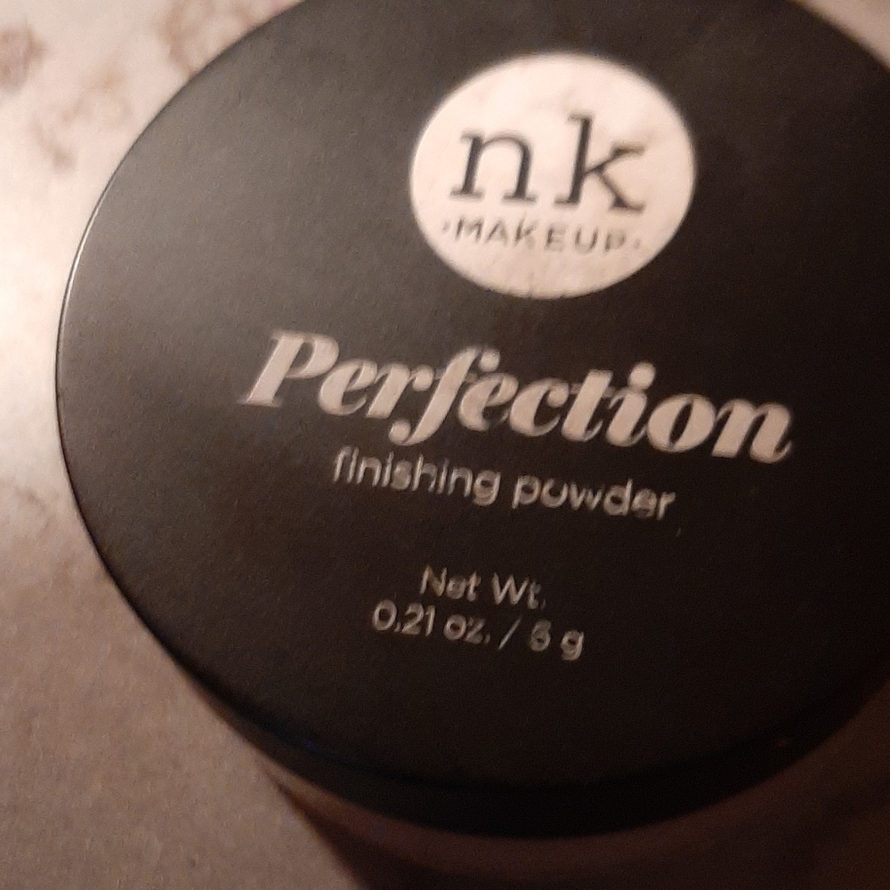 Setting powder - Picture 2 of 5